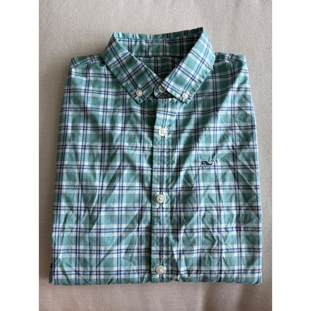 Vineyard Vines performance button up